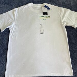 Nike The Nike Tee Oregon Ducks Basketball Mens T-Shirt Loose Fit White Large NWT